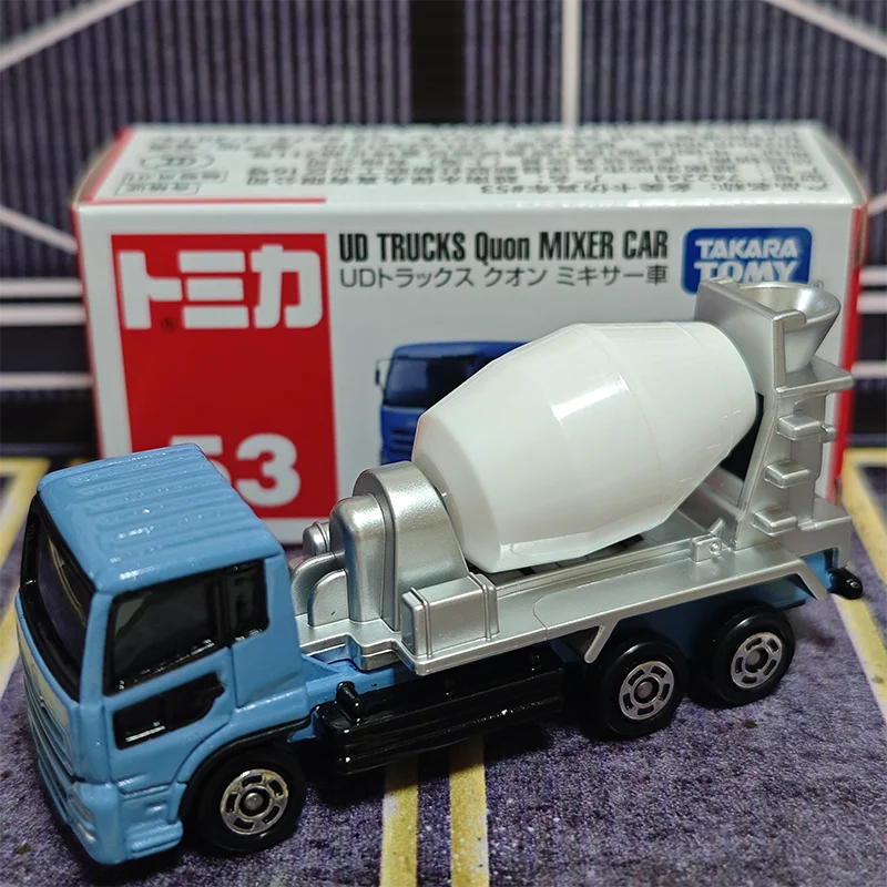 

Модель-игрушка Takara Tomy Tomica №53: Грузовик-бетоносмеситель Nissan Diesel Quon, литая под давлением, для мальчиков