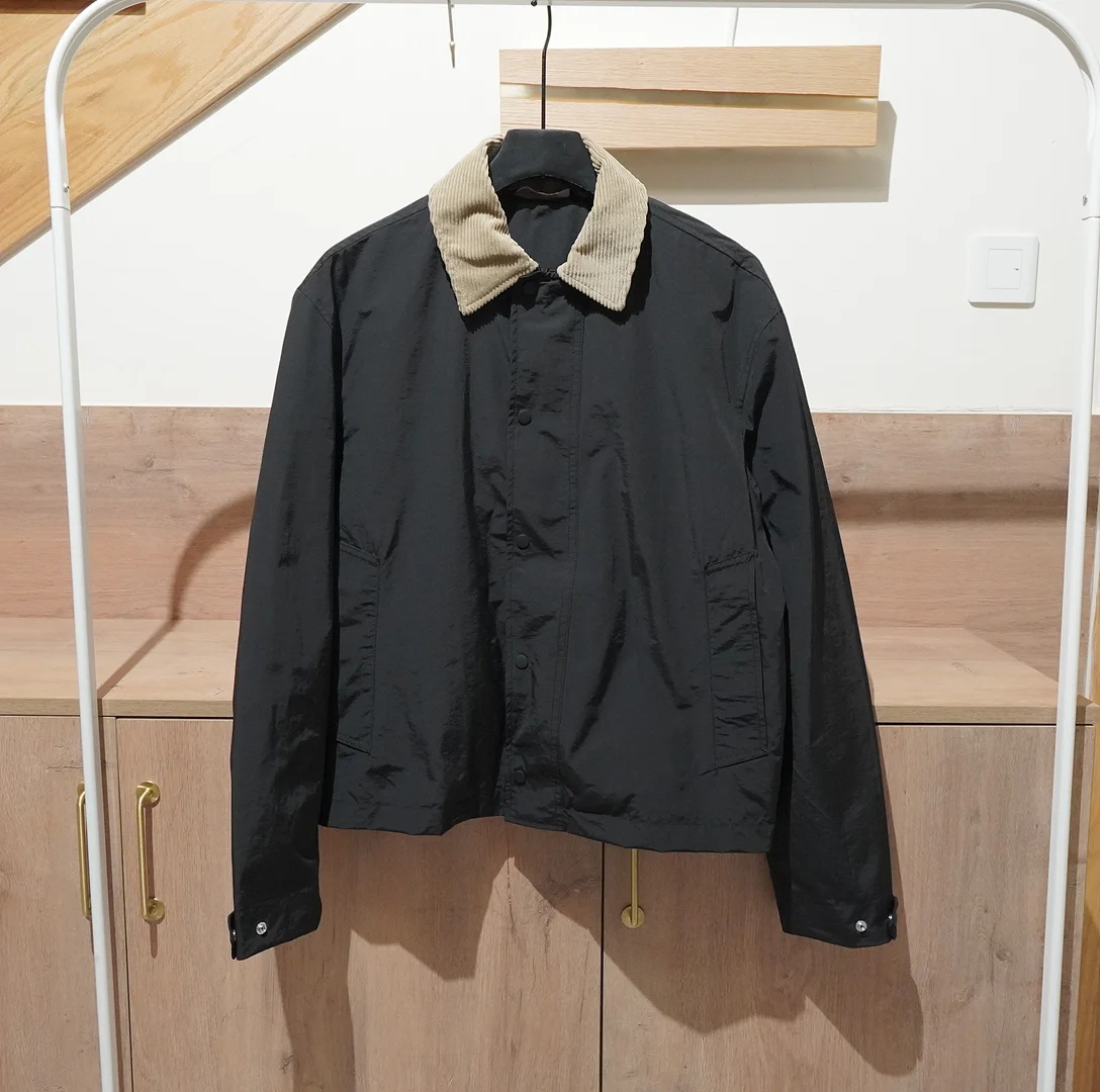 

Европейская и американская модная мужская короткая куртка с вельветовым воротником в стиле ретро с лацканами, черная куртка с воротником контрастного цвета