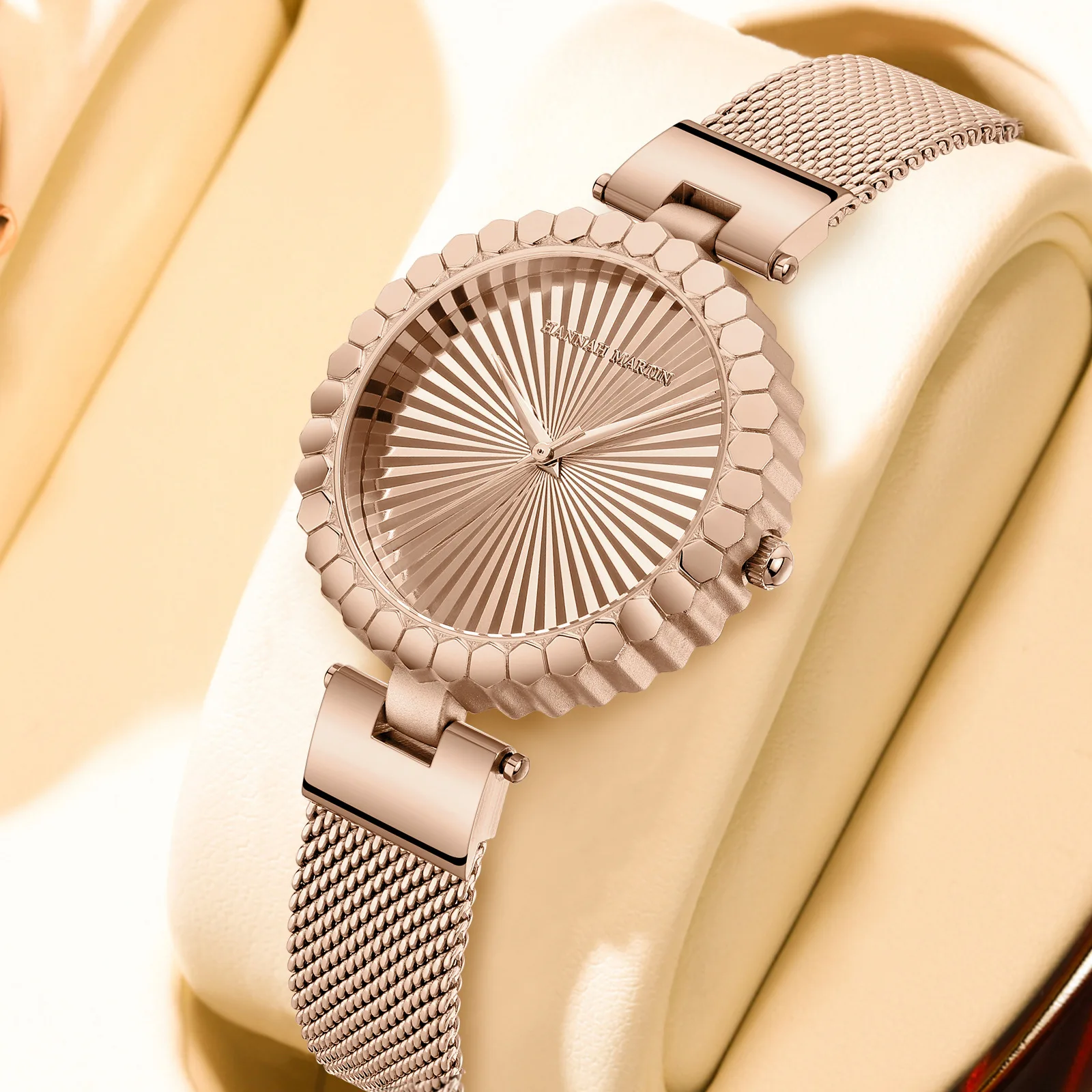 

2025 новый продукт, стальной ремень с циферблатом подсолнечника, японский механизм, водонепроницаемые кварцевые женские часы, коробка для доставки