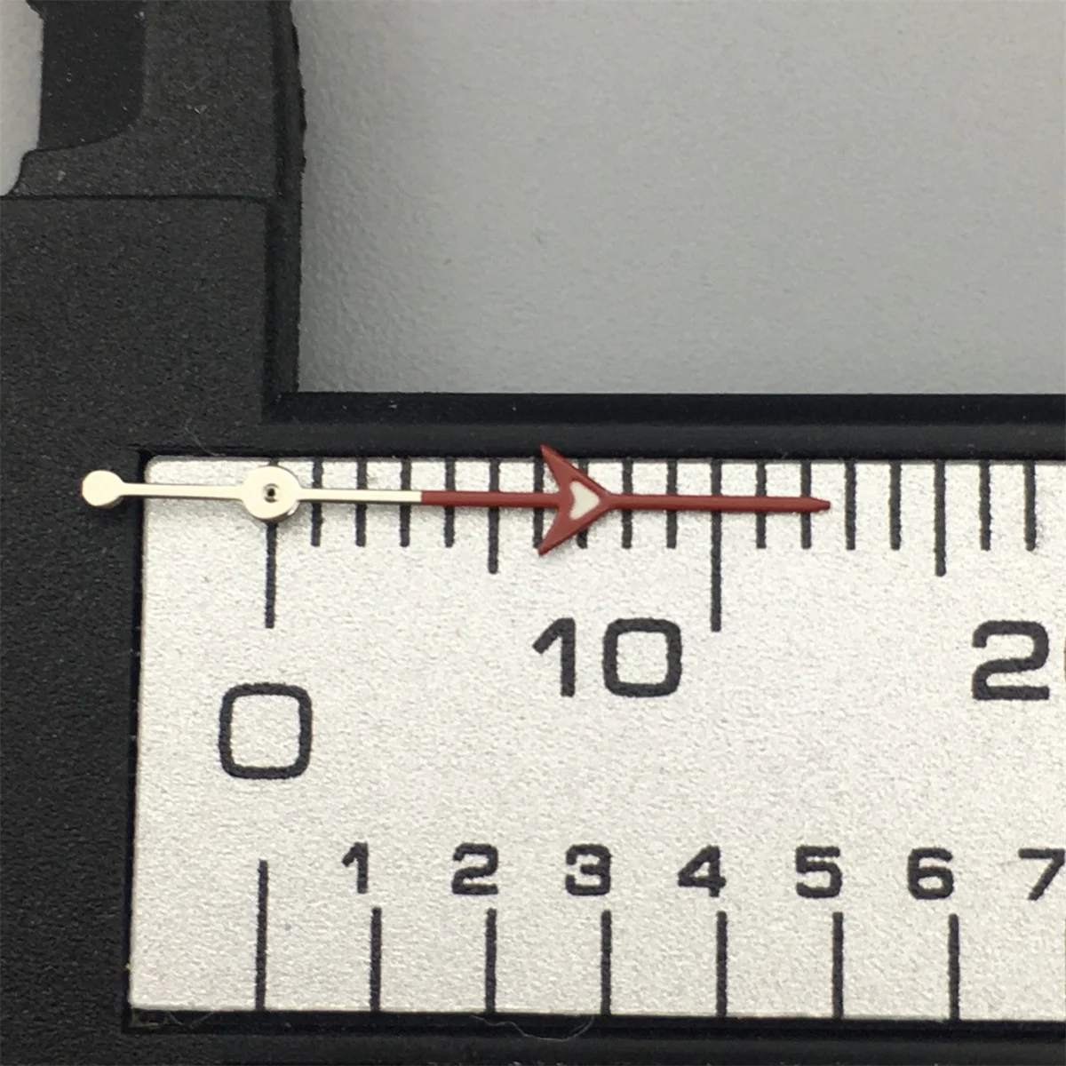 シルバー黒赤針 NH34 NH35 4R35 NH36 4R36 7S36 7002 7009 ムーブメント時計針緑発光