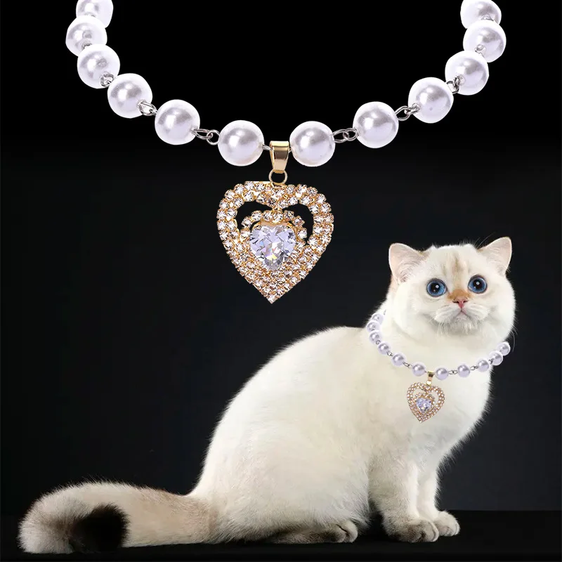 Pet Pearl Collar For Dog Adjustable Love Pendant Necklace Cat Cute Jewelry Pets Products Cats Chain Dogs Leash Accessories