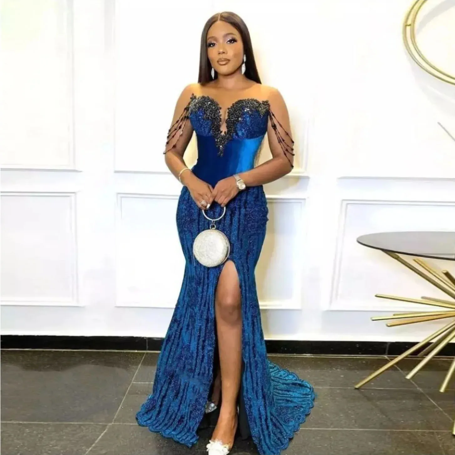 Gorgeous Mermaid Evening Dresses African Women Long Velvet Beads Aso Ebi Prom Dress Sweetheart Elegant Navy Blue Formal Gown