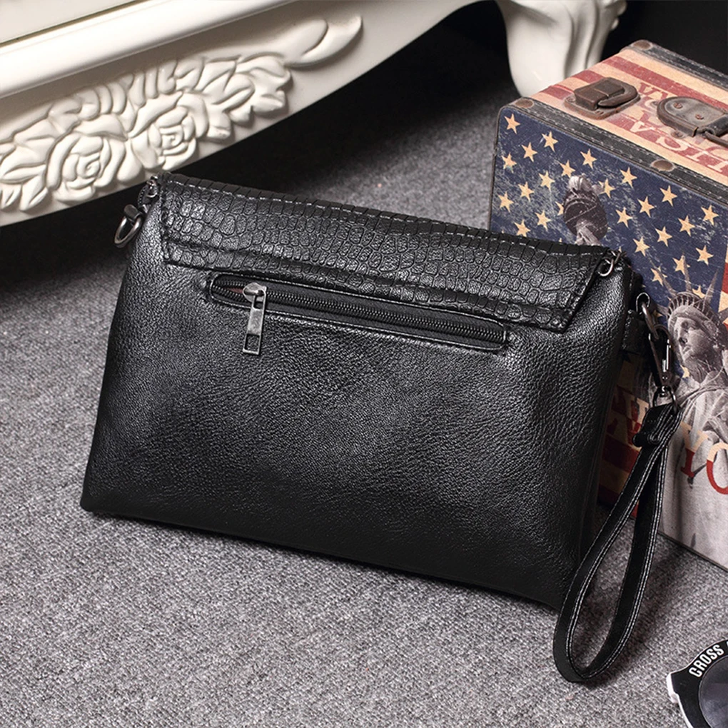 Black Womens Messenger Bag For Official And Casual Occasions Envelope PU Messenger Bags Crossbody Black-L