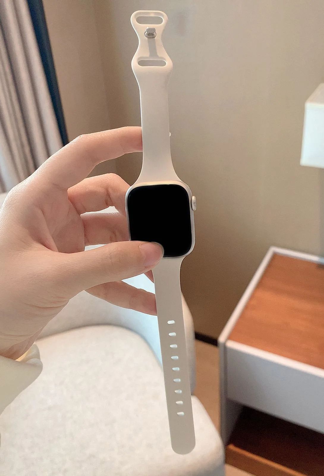 Silicone loop new For Apple Watch band women Series Ultra 10/9/8/7/6 38mm 40mm 41mm 42mm 44mm 45mm 46mm Strap