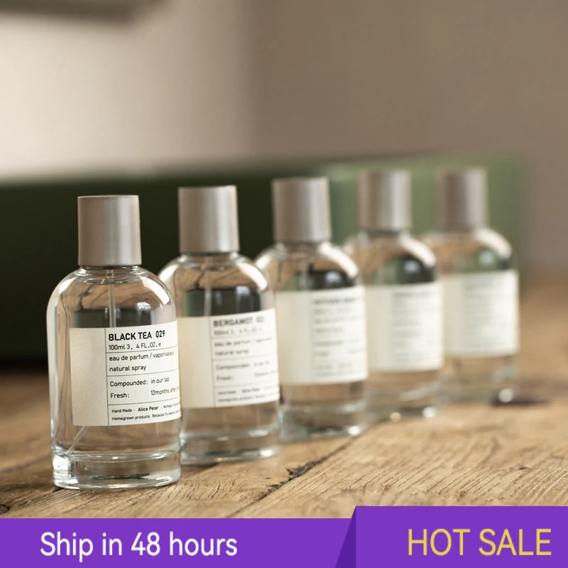 

Оригинальный женский стойкий легкий аромат из сандалового дерева, ниша свежести, модный и очень красный