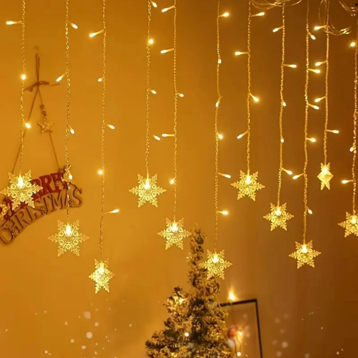 1pc 96 LED Snowflake Icicle Fairy Window Curtain Lights USB Powered with Remote Indoor LED Light For Christmas Trees Room Decor