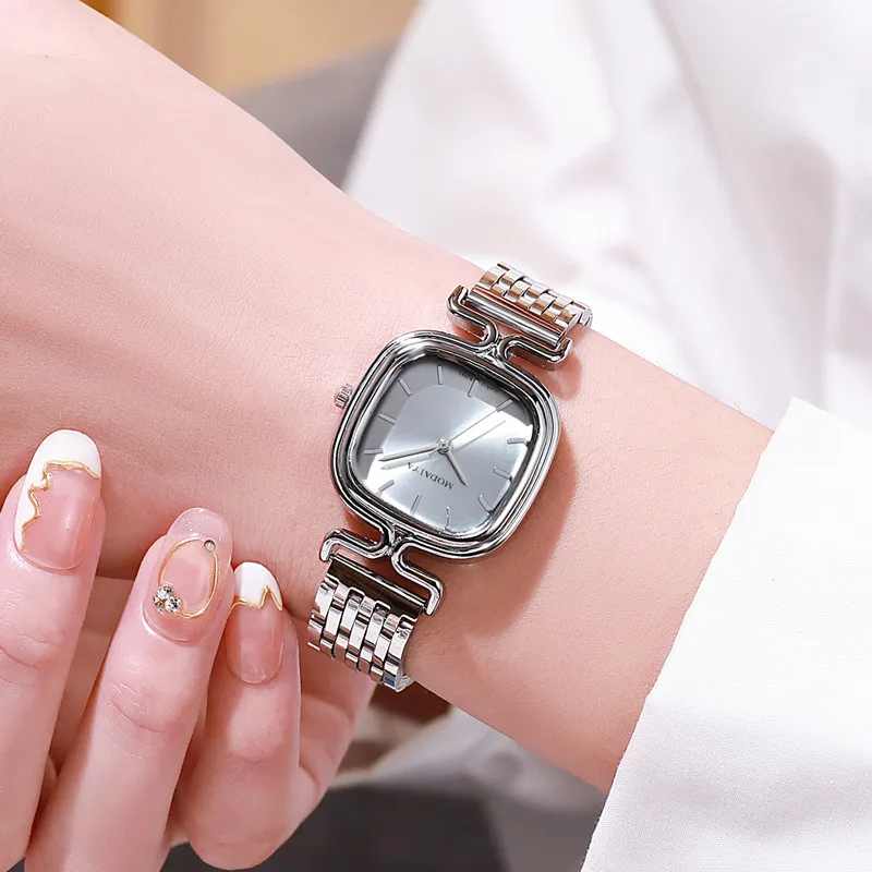 Fashion Luxury Square Women\'s Watches Brand Ladies Quartz Wristwatch Classic Silver Simple Femme Steel Band Relogio Feminino