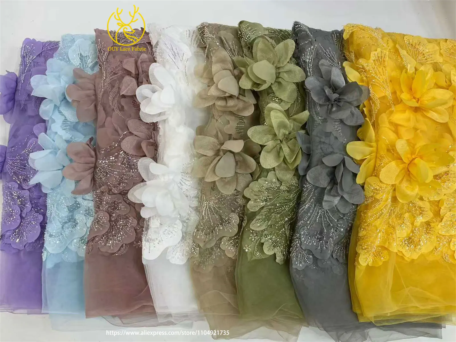3D Blumenmuster Afrikanischer Braut-Spitzenstoff 2026 Neueste Französische Nigerianische Pailletten-Spitze für Brautkleider und Hochzeitsmode – Detail 4