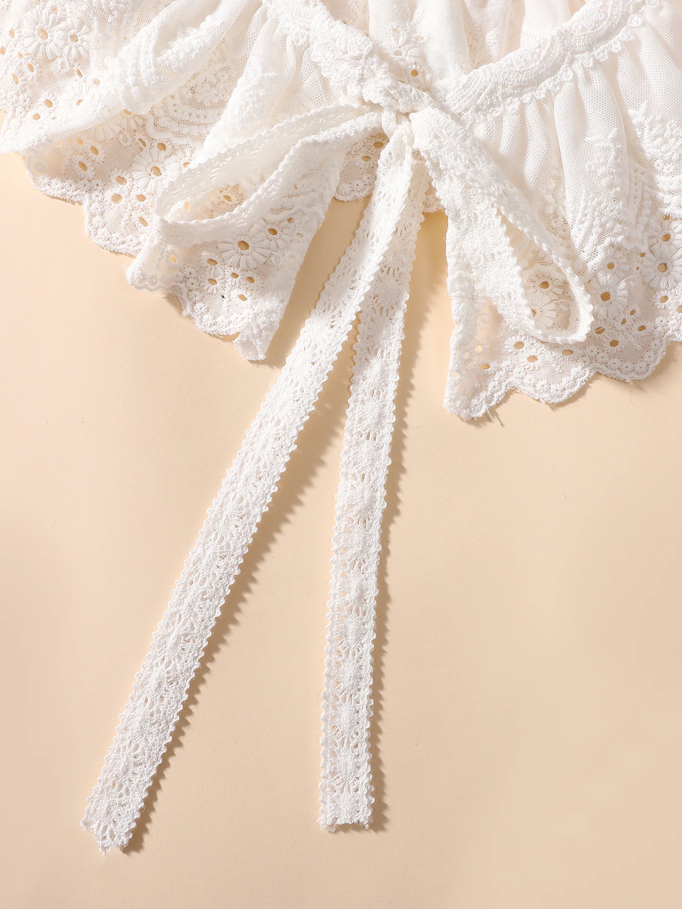 Women\'s New Shoulder Collar with Fashionable Embroidered Double-layer Lace and Pleated Decorative Shawl Collar