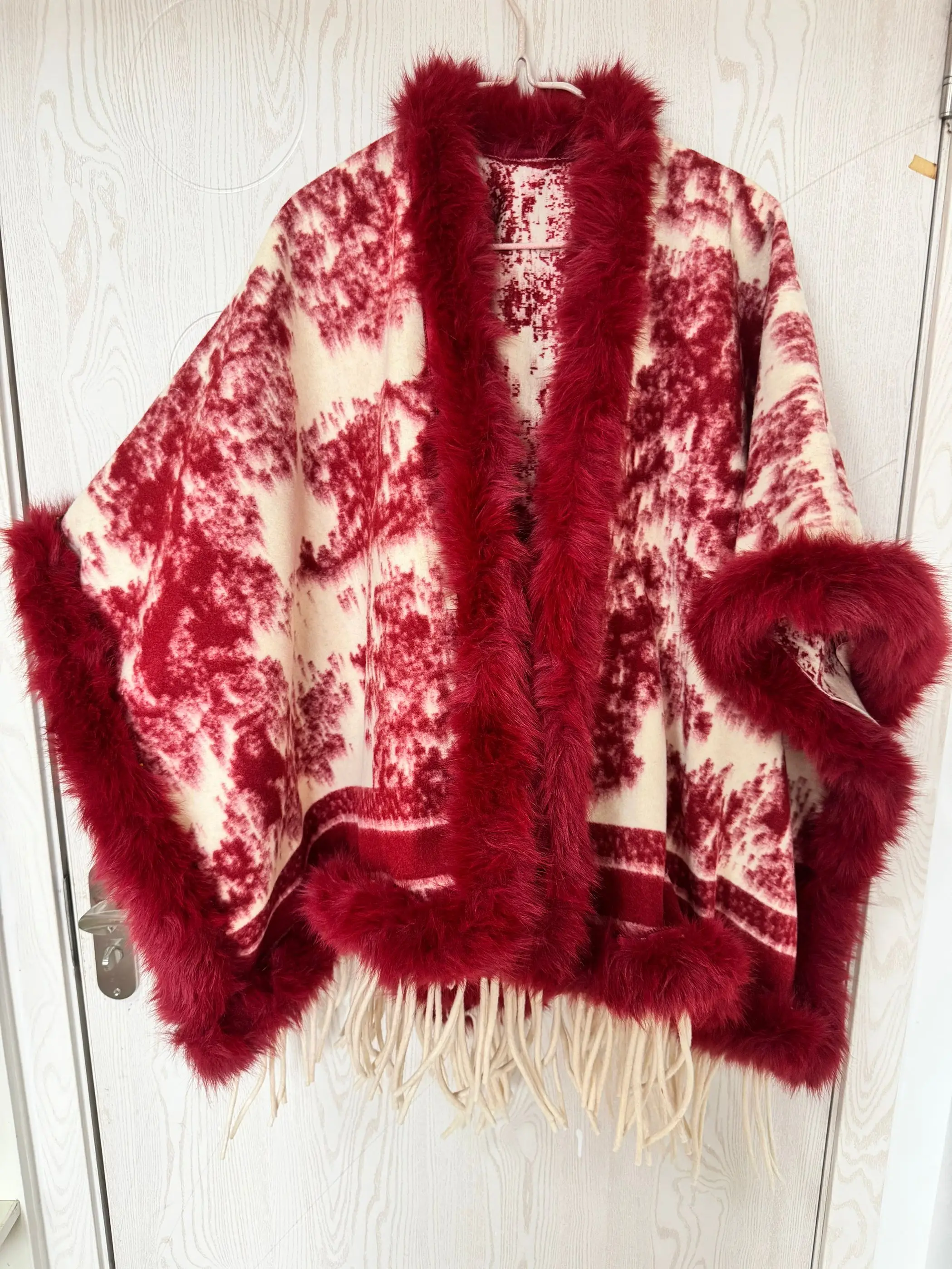 Customize Women Loose Faux Fox Fur Winter Warm Cardigan Shawl Cape New Fashion Printed Poncho Cloak