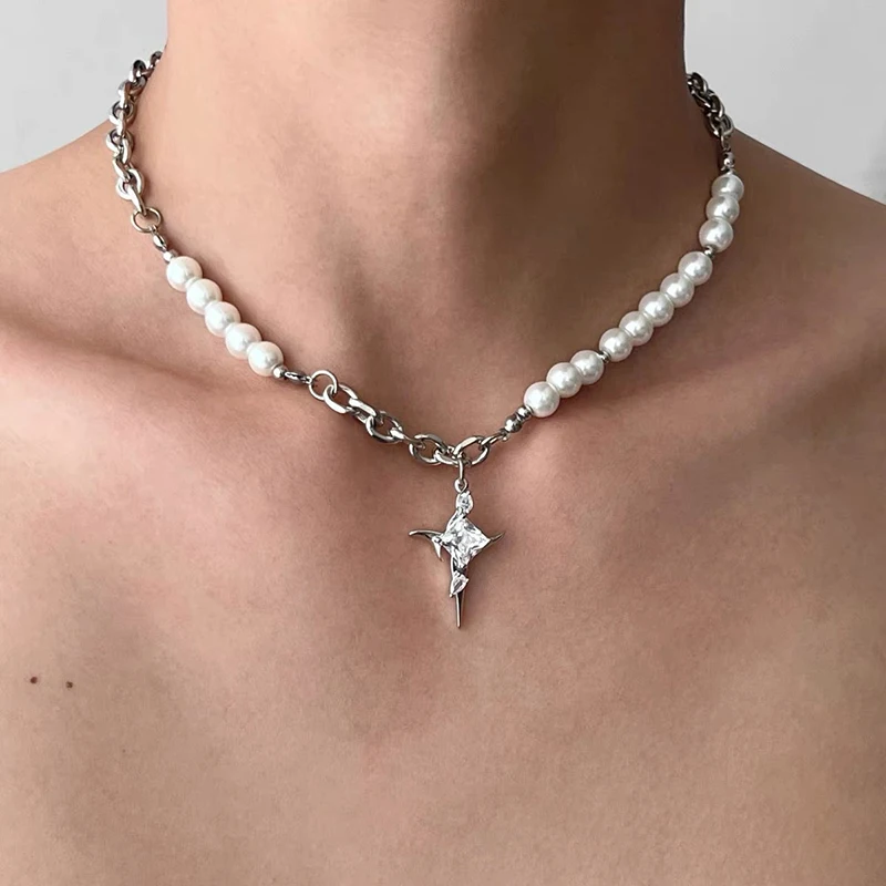 Sweet And Cool Diamond Star Cross Necklace For Men And Women Light Luxury Niche High-end Bead Clavicle Chain