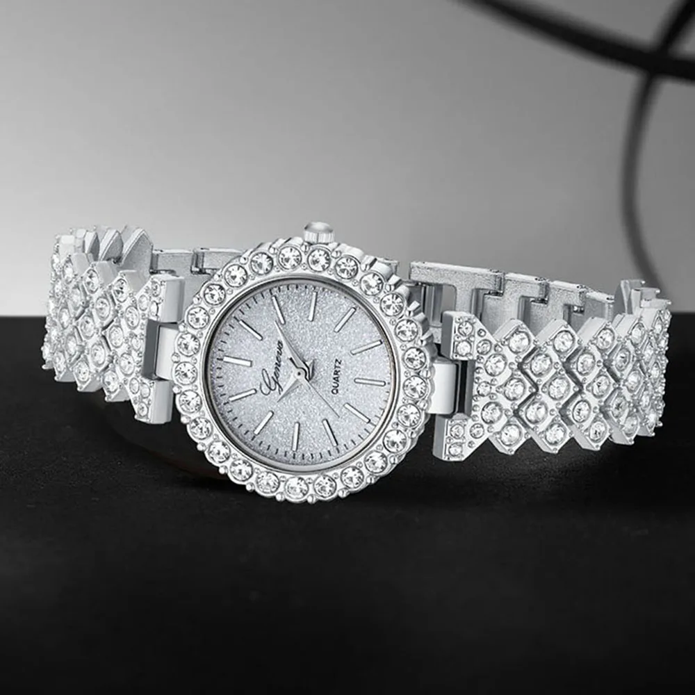 2 pçs elegante conjunto de relógio feminino tendência da moda luxo relógio de quartzo pulseira conjunto adequado para roupas diárias combinando presente perfeito