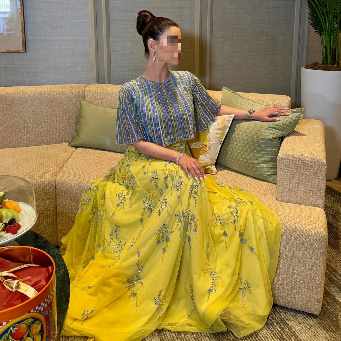 

Sharon said Luxury Dubai Blue Yellow 2 Piece Evening Dresses for Wedding Party Elegant Arabic Formal Ball Gown ss490 Customized