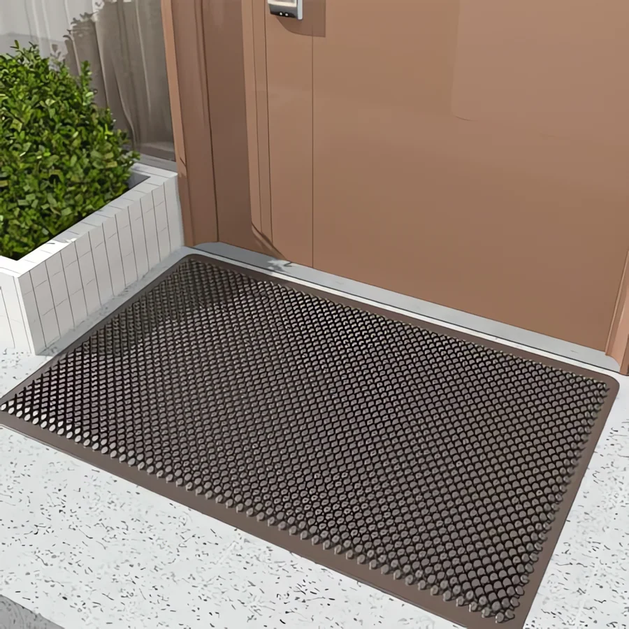 

1 pack brown Silicone Door Mat, Scraper Front Rugs, Durable Non-Slip Waterproof, Low-Profile Heavy Duty Rubber Doormat