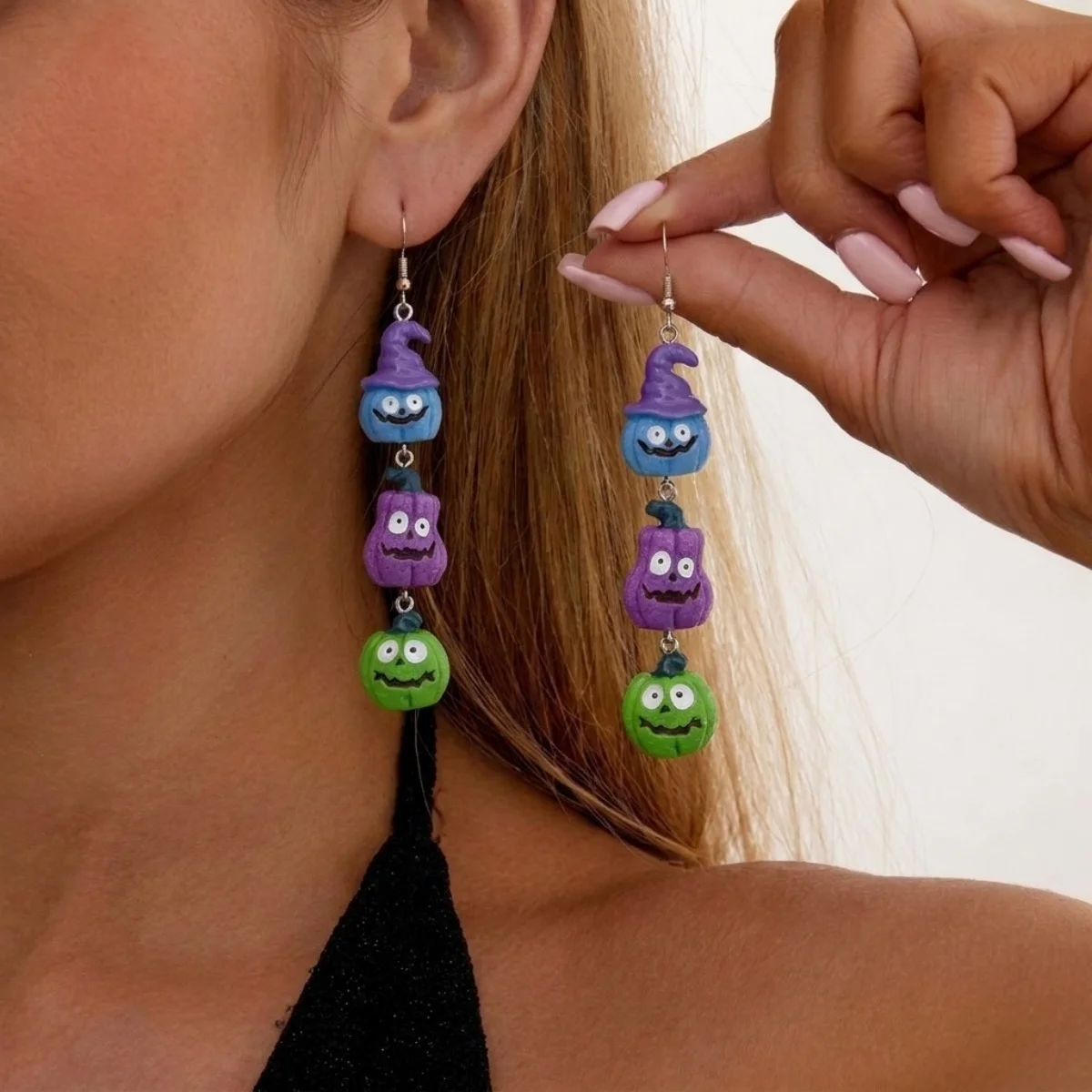 Halloween-Ohrringe mit buntem Kürbis-Motiv aus Harz für Damen, Geister-, Kürbis-, Totenkopf- und Hexenhut-Design, hängende Ohrringe, Gothic-Party-Schmuck. – Detail 4