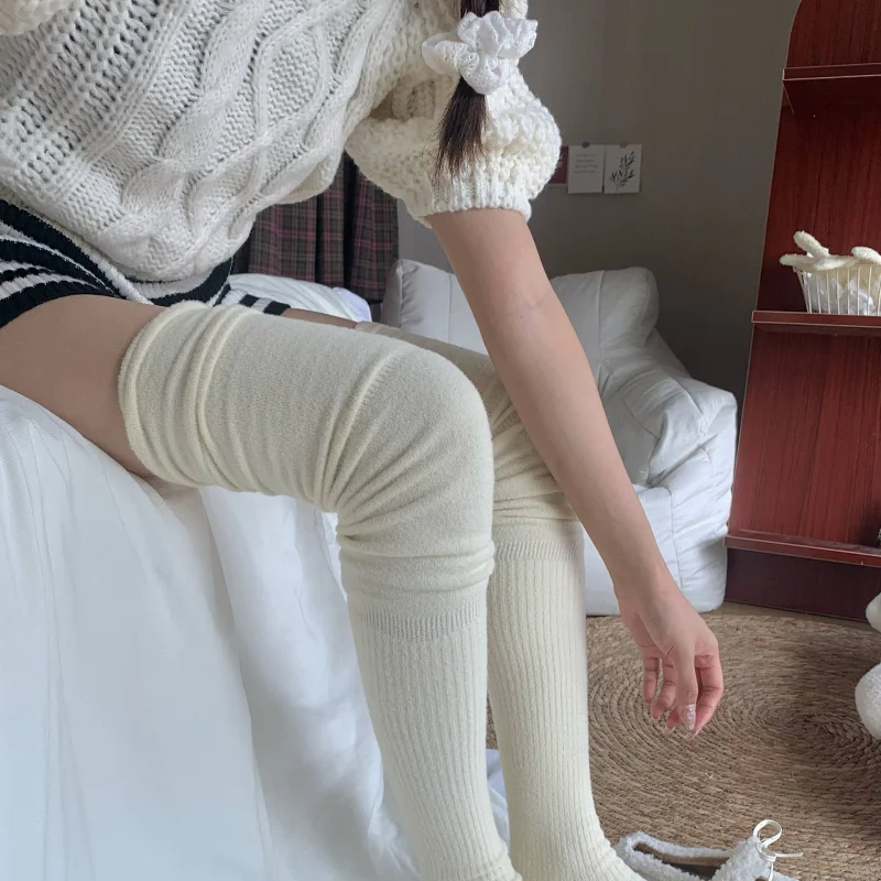 

Осень-зима, утепленные флисовые теплые однотонные носки выше колена в японском стиле, лоскутные высокие носки-трубы, милые ботинки So