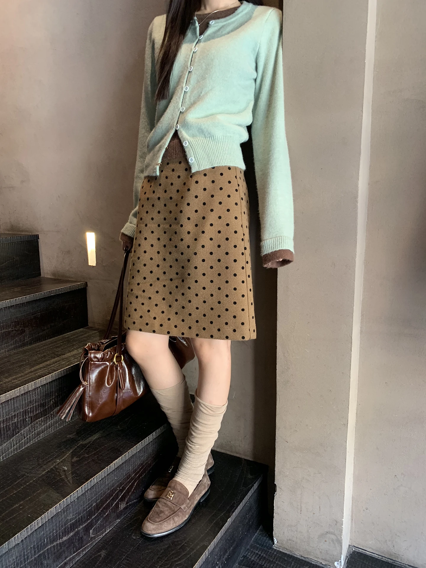 Red Celebri A-Line  Skirt Women's Autumn Winter 2025 New Coffee Color Polka Dot Woolen Wrap around ort Skirt