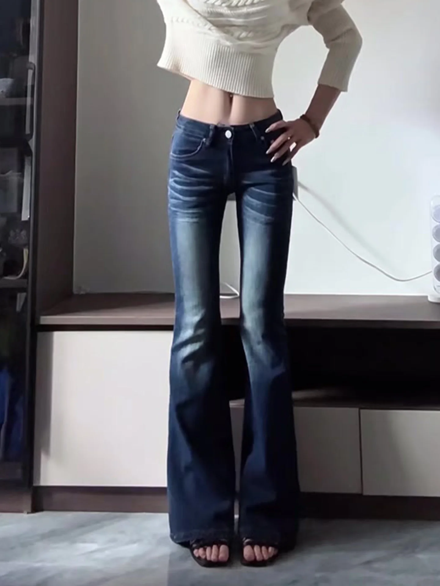 

Американские синие джинсы в стиле ретро, женские зимние новые широкие брюки с высокой талией, расклешенные джинсы с микро-расклешенной талией на подкладке