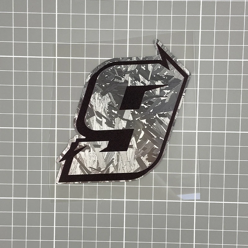 1PC Silber Carbon Faser Vinyl Anzahl Motorrad Aufkleber Wasserdicht DlY Helm Frontscheibe Kraftstoff Tank Roller Vinyl Aufkleber