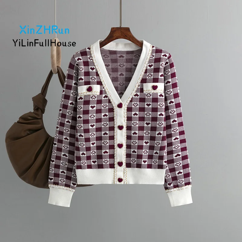 Women's Temperament Single Breasted Heart-shaped Plaid Knitted Sweater Autumn Winter  Light Luxury High-end Cardigan Jacket Top