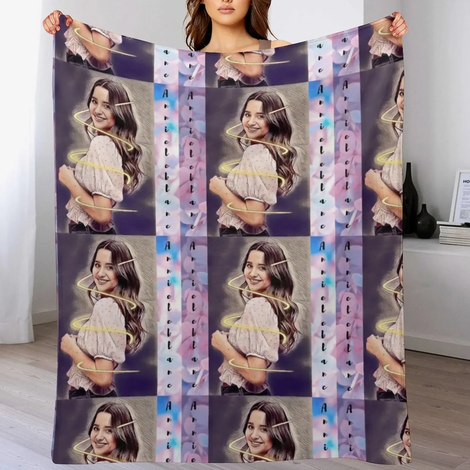 Annie leblanc Throw Blanket Tourist manga Blankets