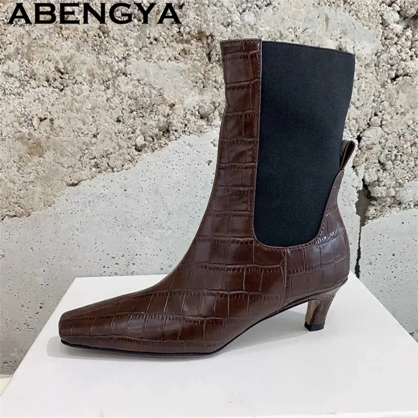 

New Genuine Leather Kitten Heels Ankle Boots Women Elastic Slip On Pointy Toe Chelsea Short Boots Winter Fashion Week Boots