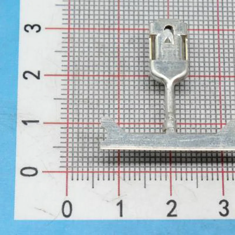 50PCS Genuine Connector 928909-5 Positive Lock 250 female terminal