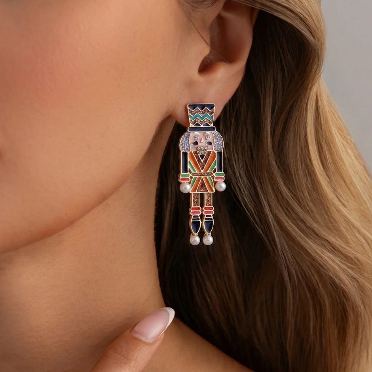 Weihnachtliche Strass-Ohrringe mit rotem und blauem Emaille-Nussknacker für Damen, niedliche, bunte, gestreifte, soldatenförmige Ohrringe, Schmuck. – Detail 21