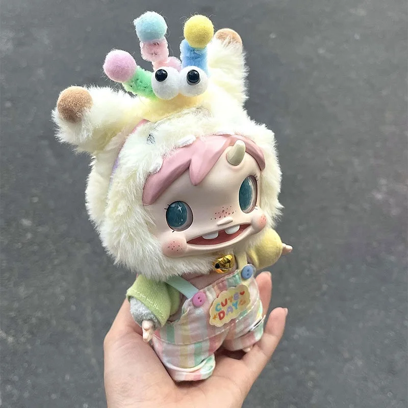 

【Only Baby Clothing】Suitable for the Christmas Polar-Monster Baby plush set from the Monster series. Perfect for collectors.
