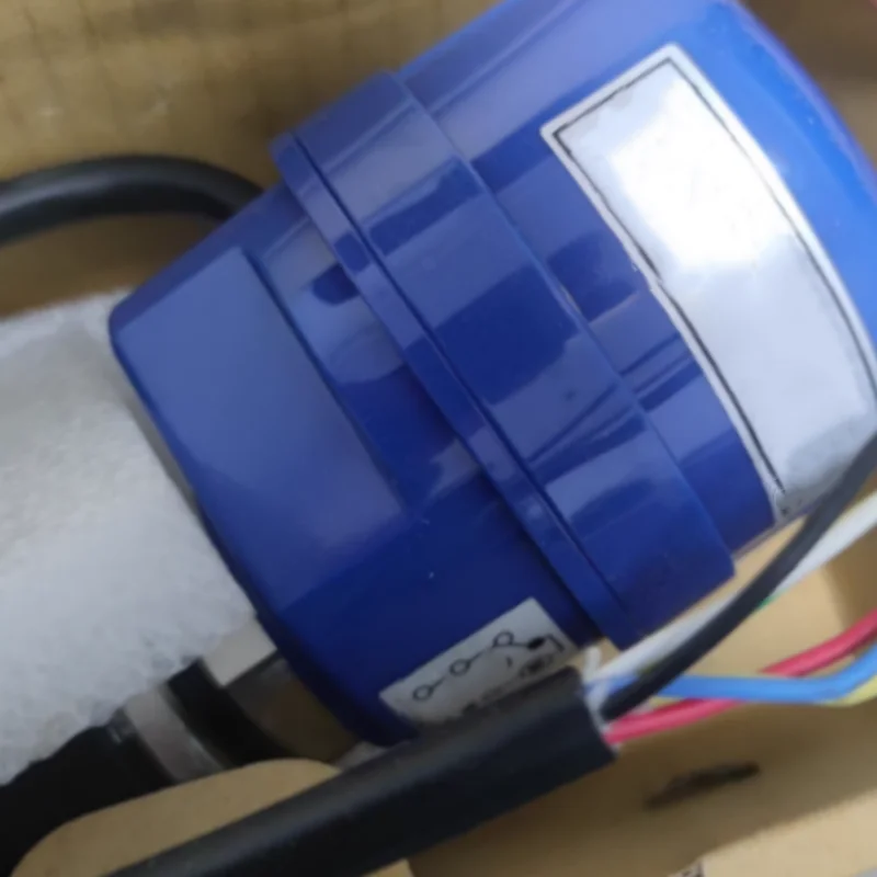 spot inventory SE290BCRI0300/SE290BCRF0300 DC Rotary Paddle Level Switch Detects Solid Material  Brand New Original