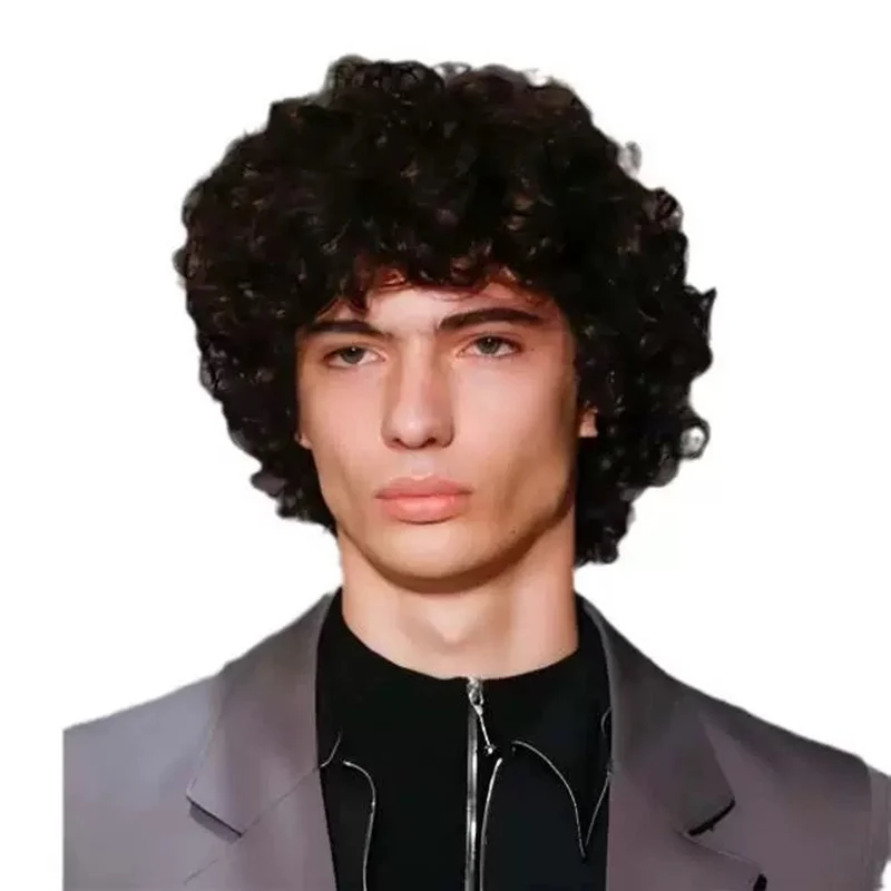 África hombre pequeño pelo rizado Shoot modelado postizo ropa partido peluca de seda de alta temperatura Europa y América hombre pelo corto