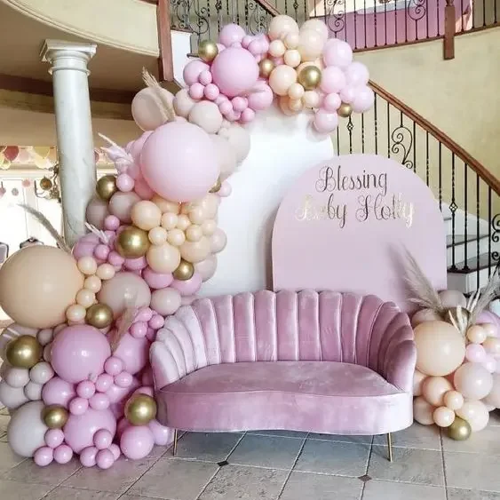 Sofá largo para novia y novio, sillón de tres asientos, color blanco, nuevo diseño