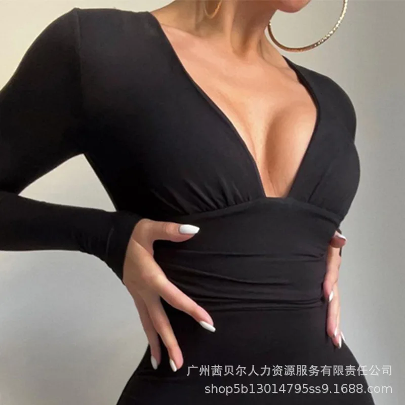 Monos negros de manga larga para mujer, ajustados, de Color sólido, con escote en V profundo, pantalones ajustados, peleles con cuello bajo, mono ajustado Sexy a la moda