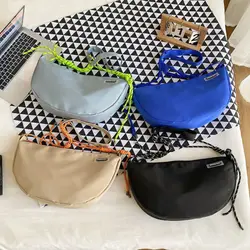 Half-moon Shape Nylon Crossbody Bag Solid Color Waterproof Dumpling Shoulder Bag Zipper Large Capacity Sports Message Bag