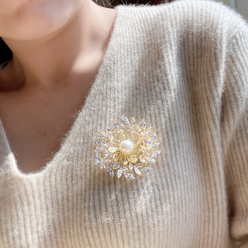 New Luxury Micro-inlaid Zircon Flowers Brooches Pins for Women Clothing Accessories Wedding Corsage Jewelry Holiday Gift Broches