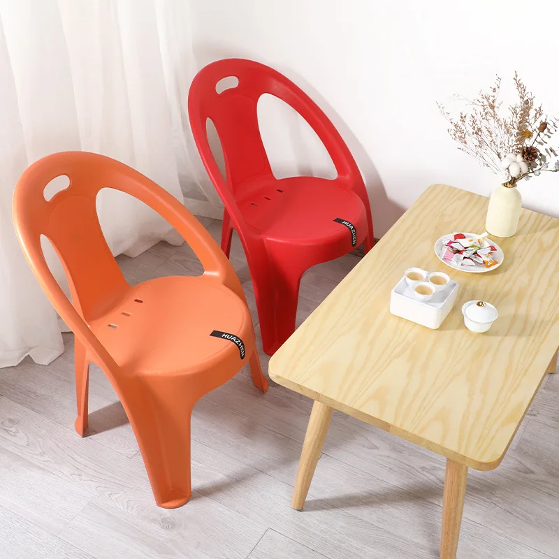 (054) Silla trasera de plástico, taburete para el hogar, bajo apilable