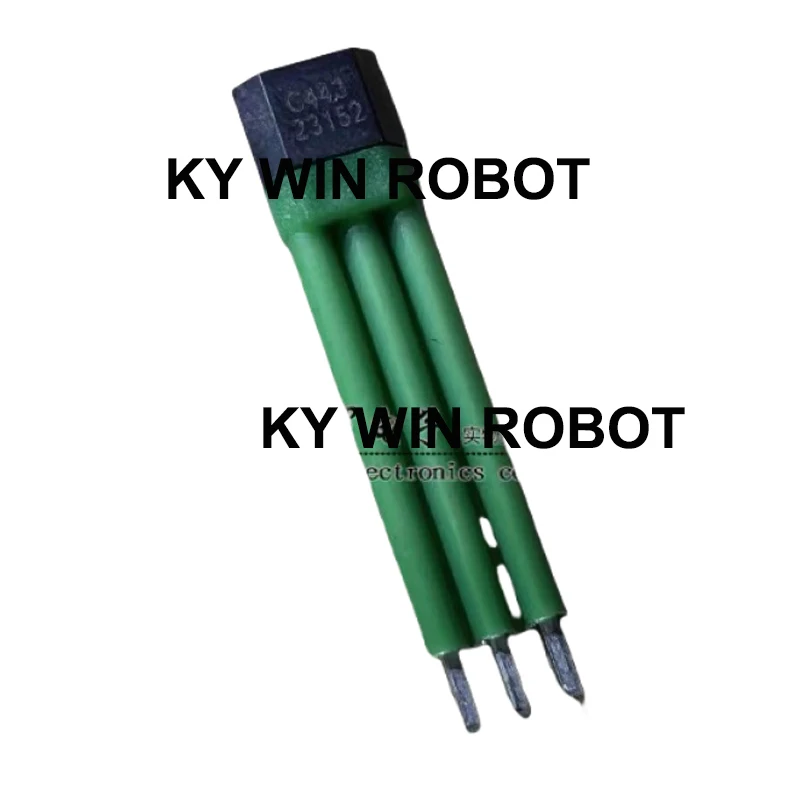 

1PCS/LOTS C443 Electric Vehicle Motor Hall Element Screen Printed C443 Hall Sensor High Voltage and High Temperature Resistant