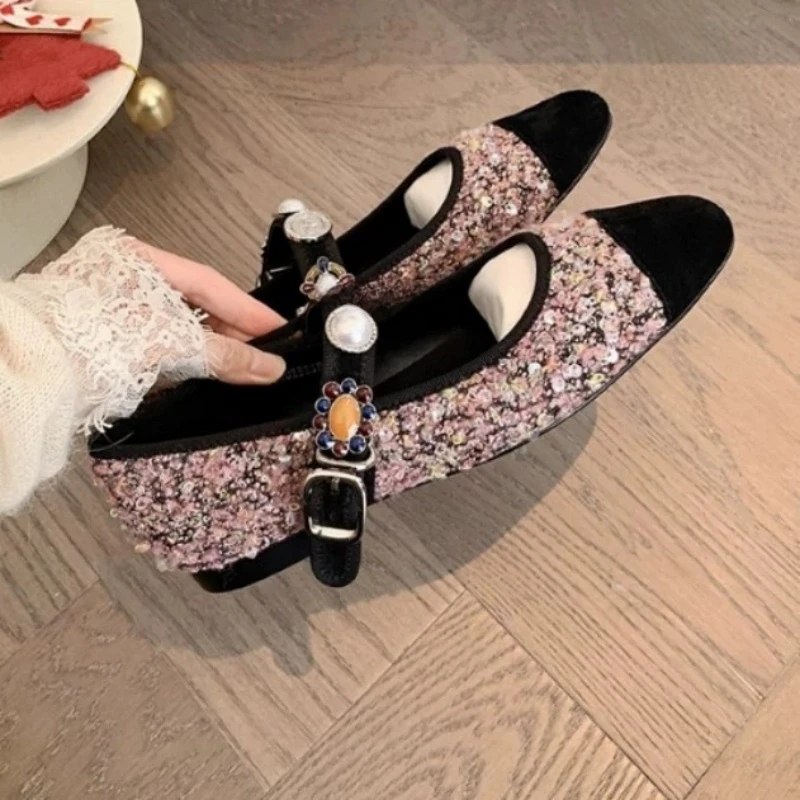 

Женские балетки, осенние туфли-лодочки на низком каблуке, вязаные туфли Мэри Джейн, новый дизайн, туфли на плоской подошве с пряжкой со стразами, на низком каблуке с пряжкой Мэри Джейн