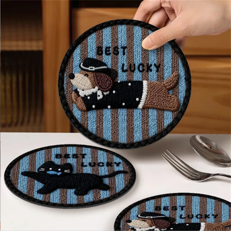 14x14cm Cartoon Diatomaceous Earth Coaster Heat-Resistant Retro Tea Cup Mat Absorbent Non-Slip Dining Table Mat for Home Use