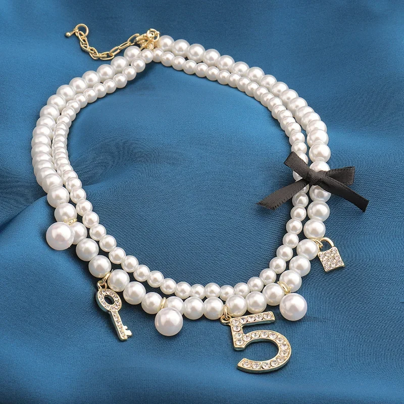 Luxury Brand Pearl Necklace for Women Multiple Layers Fashionable 5 Crystal Collarbone Chain Necklaces Wholesale