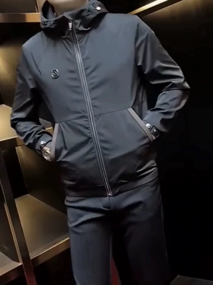 

Casual Men's Hooded Jaet Spring Autumn New Sle Lightweight Luxury Outdoor Versatile Casual Faion Polyester Long Sve ...