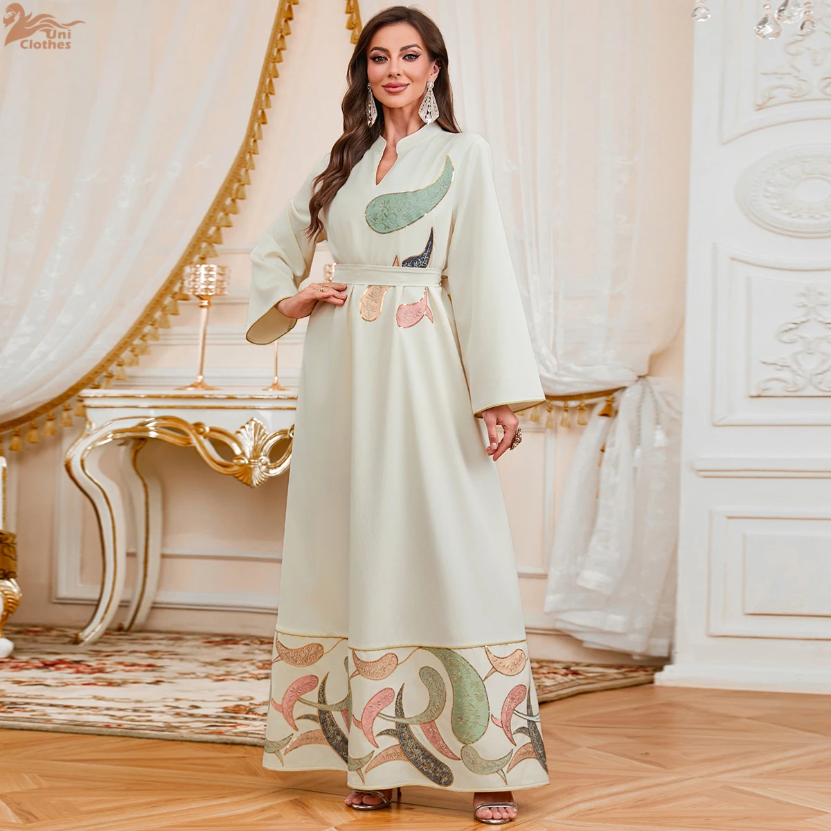 

Мусульманское женское платье Zahraa Dubai с вышивкой, V-образным вырезом, поясом, элегантное повседневное, в марокканском и саудовском стиле, модная абайя-кебайя