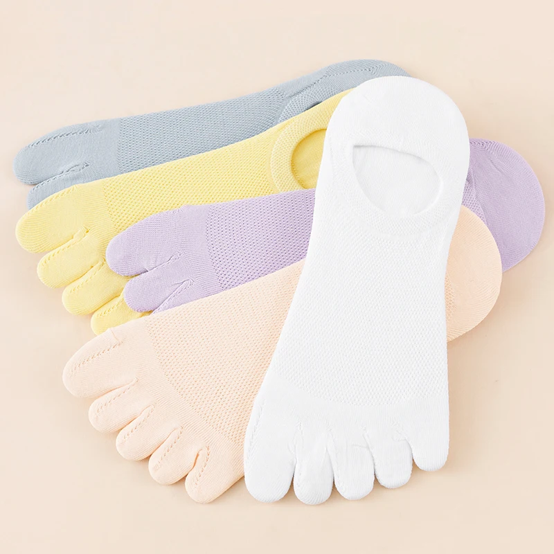 1/3/5 Pairs Random Women Classic Macaron Color Mesh Breathable Invisible Five Toe Socks