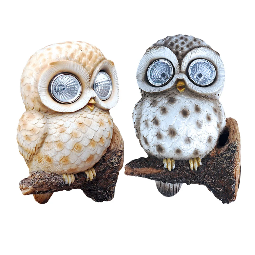 

2 pcs Outdoor Owl Statue Wall Garden Decor Lawn Adornment Garden Adornment Solar Lamp Decor Owl Statue Solar Lamp