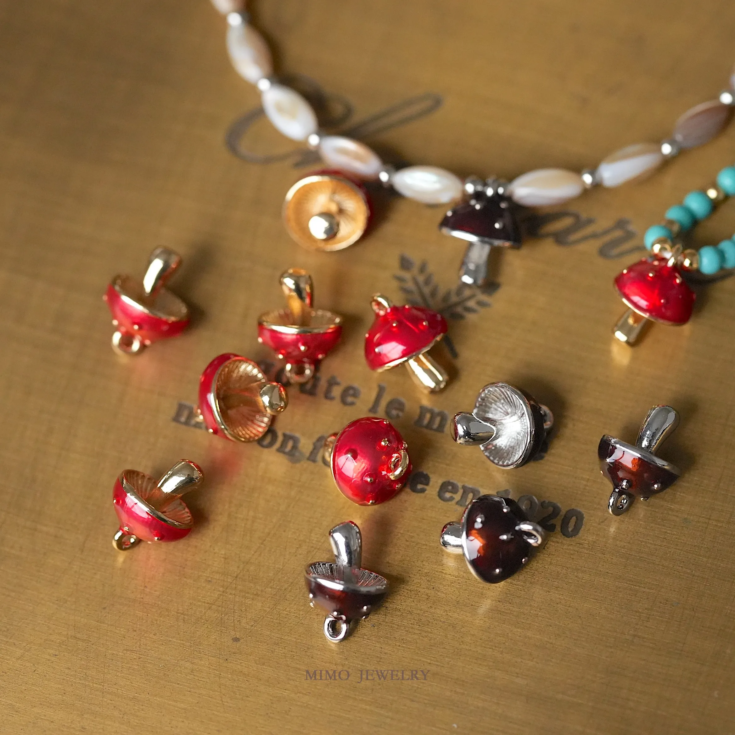 

True Golden Drip Oil Cute Mushroom Charms Pendant Supplies DIY Hand Brass Gold Plated Accessories 13.1x9.4mm