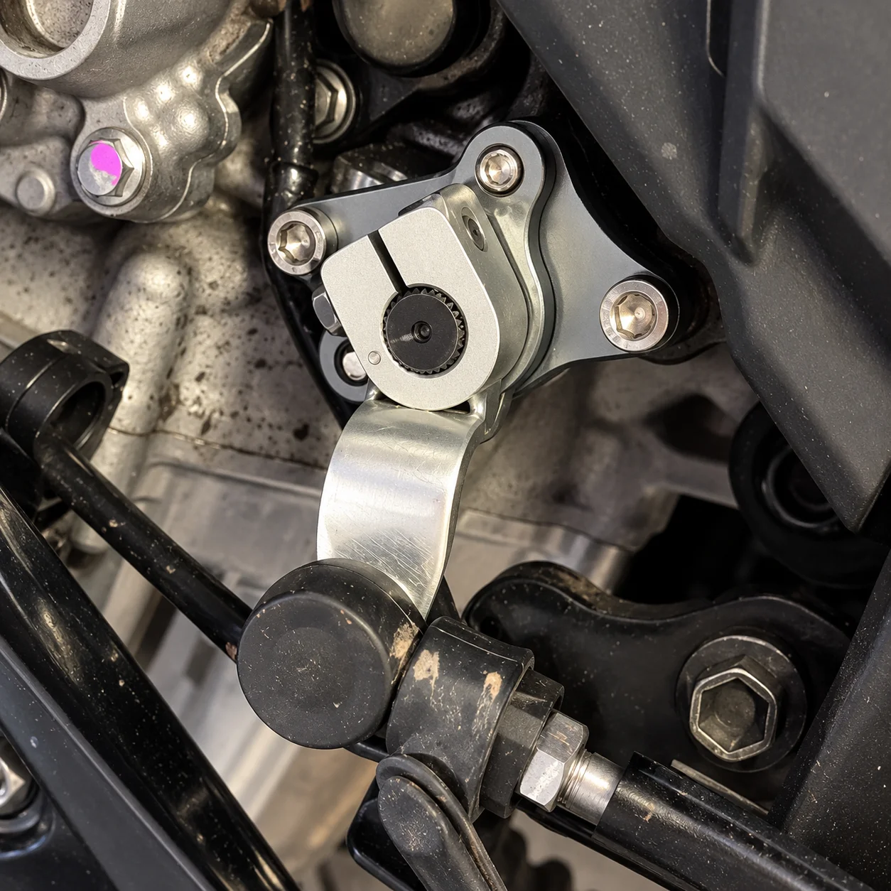 For Kawasaki Ninja ZX4R ZX4RR ZX25R ZX25RR Motorcycle Modified Gear Shift Stabilizer Reinforced Gear Position Support Bracket