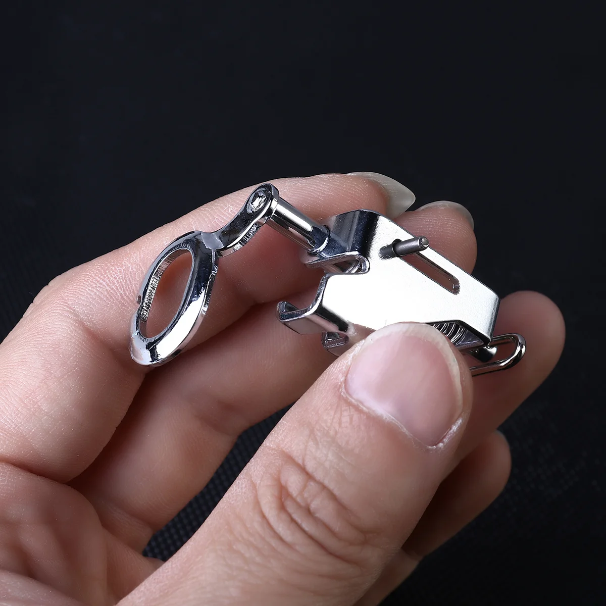 Free Motion Quilting Presser Foot Metal Silver Sturdy for Low-Shank Domestic Sewing Machines Embroidery Quilting Darning