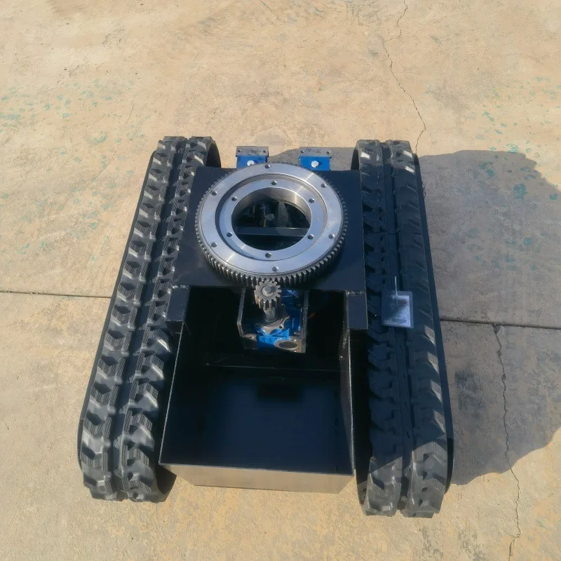Bring back the rotation support, the remote control track chassis rotates 360 degrees, suitable for all-terrain electric chassis