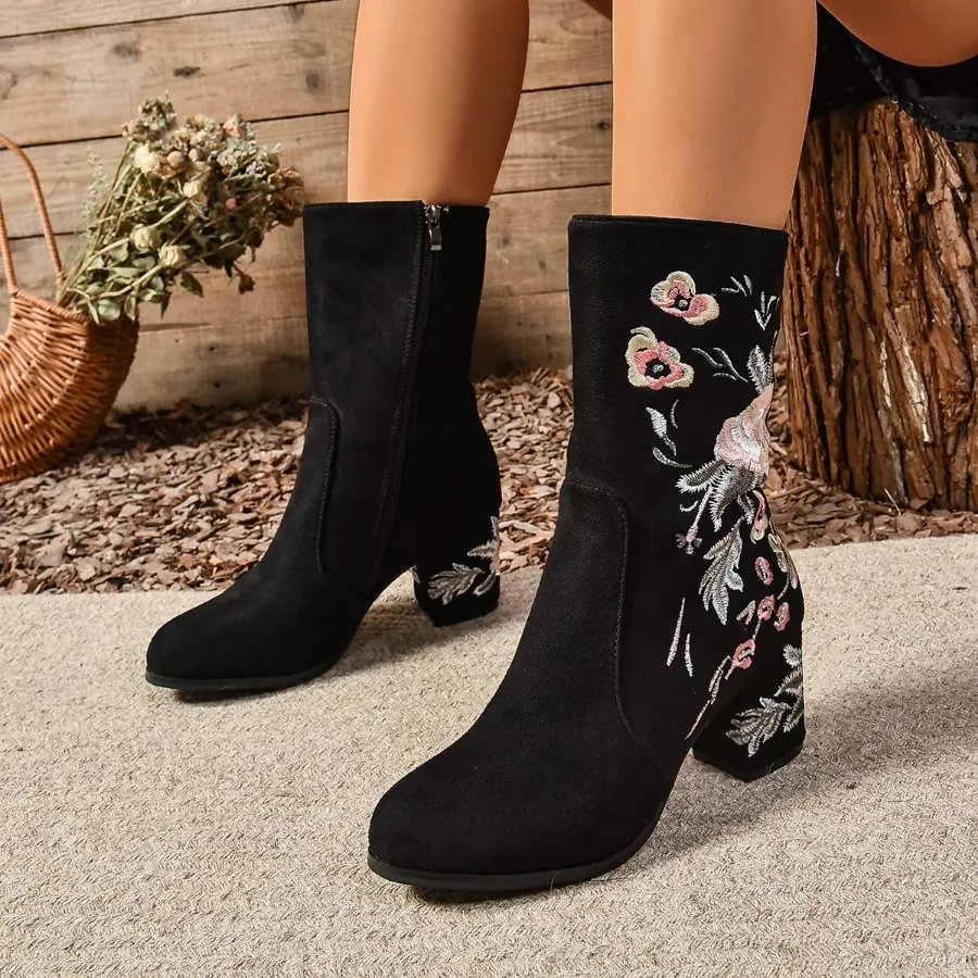 Women\'s Boots 2024 Winter Ethnic Style Retro Flower Embroidered Ankle Boots Zipper Fashionable Color Elegant Women Heels