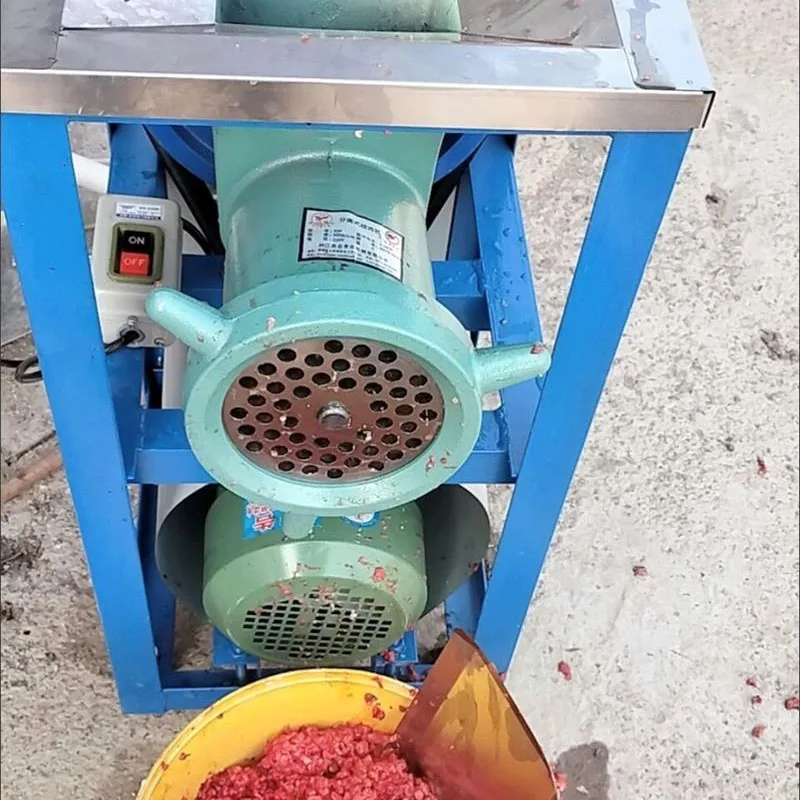 Model 42, elektrische vleesmolen, botten, vis, chili, kip, skelet, vleesmolen, keukenmachine